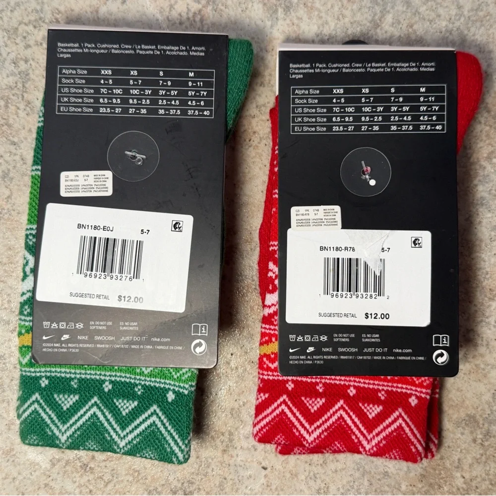 Nike Elite Holiday basketball Crew Socks size youth 10c-3Y
